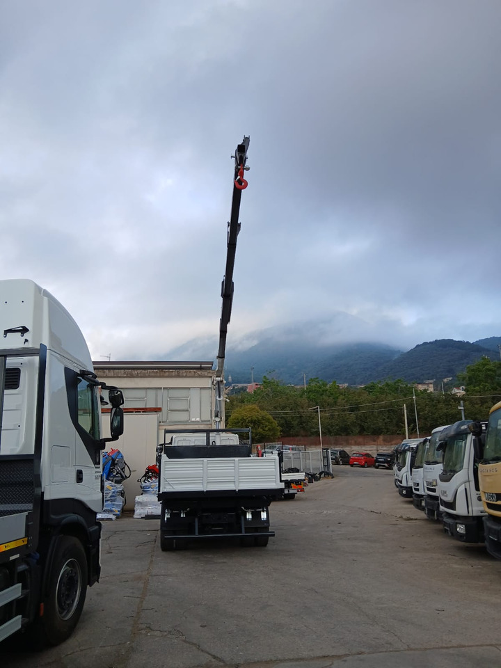 Kraanaga veoauto, Kallurauto IVECO EUROCARGO 140-250: pilt 39