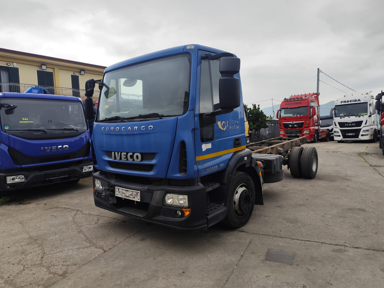 IVECO EUROCARGO 140E25 - Kabiinišassiiga veoauto: pilt 1 IVECO EUROCARGO 140E25 - Kabiinišassiiga veoauto: pilt 1