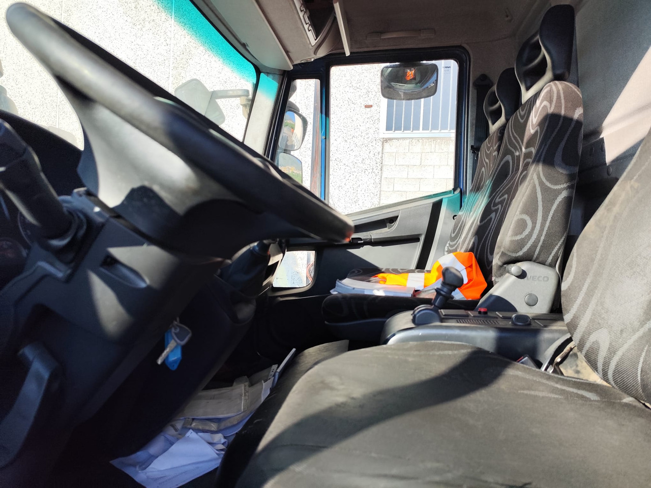 IVECO EUROCARGO 150E25 - Kabiinišassiiga veoauto: pilt 5 IVECO EUROCARGO 150E25 - Kabiinišassiiga veoauto: pilt 5