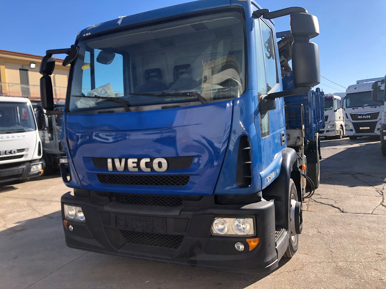 Kraanaga veoauto IVECO EUROCARGO 150E25P: pilt 22
