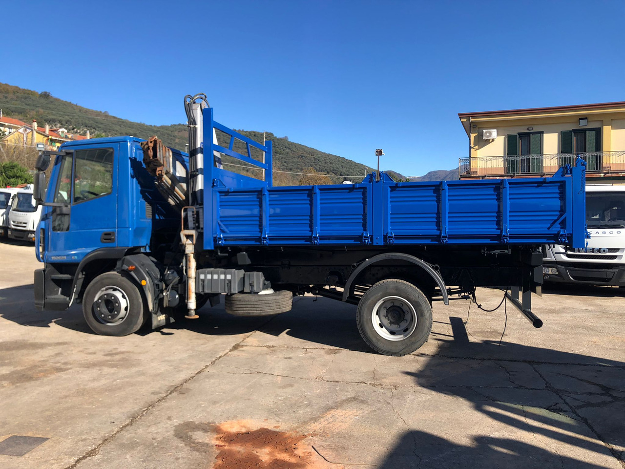 Kraanaga veoauto IVECO EUROCARGO 150E25P: pilt 33
