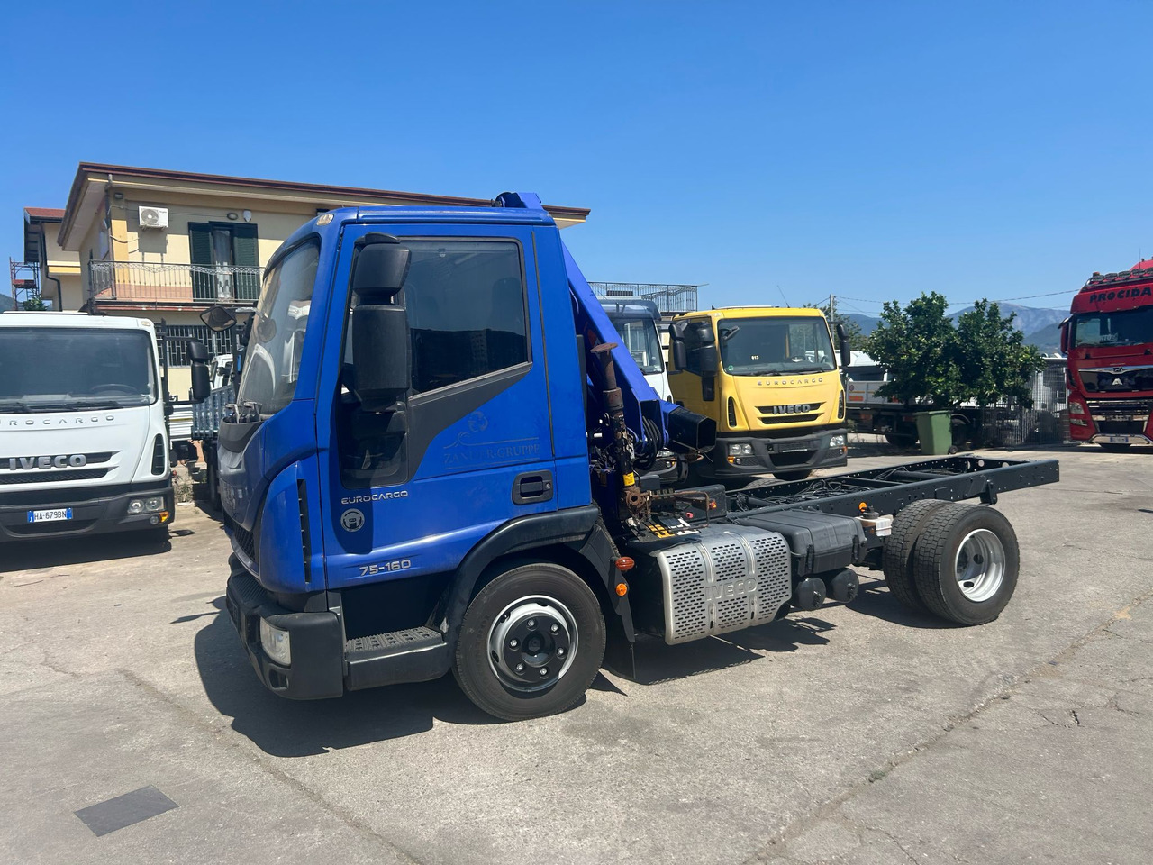 IVECO EUROCARGO 75-160 - Kraanaga veoauto, Kraanaga veoauto: pilt 4 IVECO EUROCARGO 75-160 - Kraanaga veoauto, Kraanaga veoauto: pilt 4