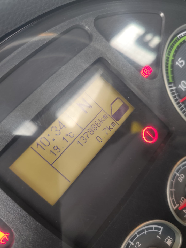 Madelveok/ Platvormveok IVECO EUROCARGO 75E18: pilt 6