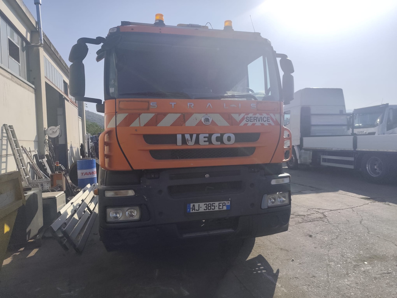 IVECO STRALIS 190S31 - Kraanaga veoauto: pilt 3 IVECO STRALIS 190S31 - Kraanaga veoauto: pilt 3