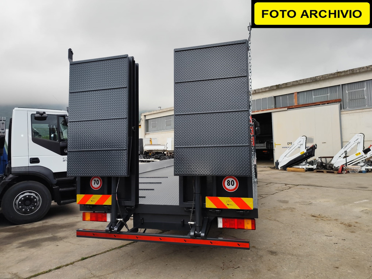 IVECO STRALIS 320S50 - Madelveok/ Platvormveok: pilt 4 IVECO STRALIS 320S50 - Madelveok/ Platvormveok: pilt 4