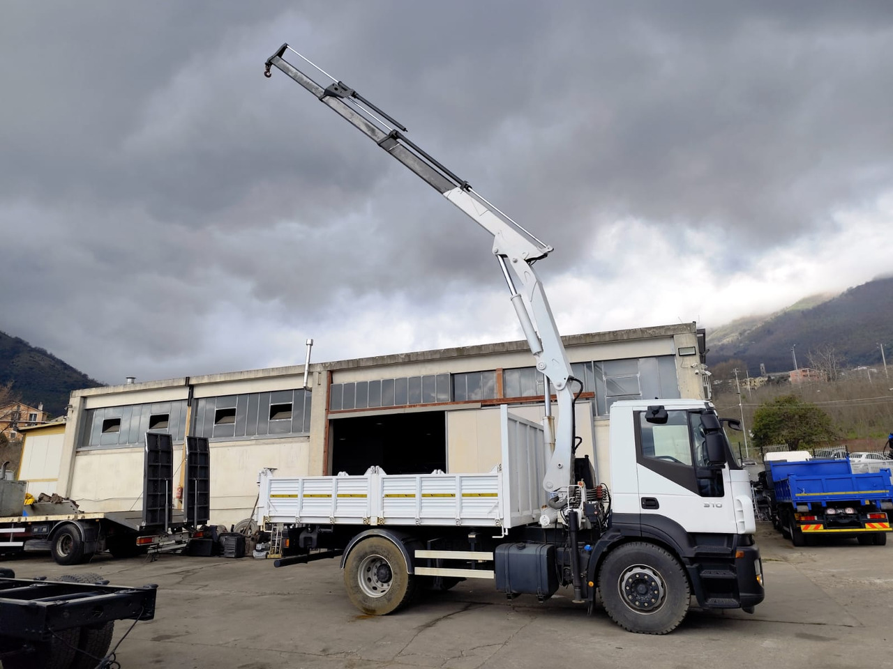 Kraanaga veoauto IVECO STRALIS AD 190S31P: pilt 41
