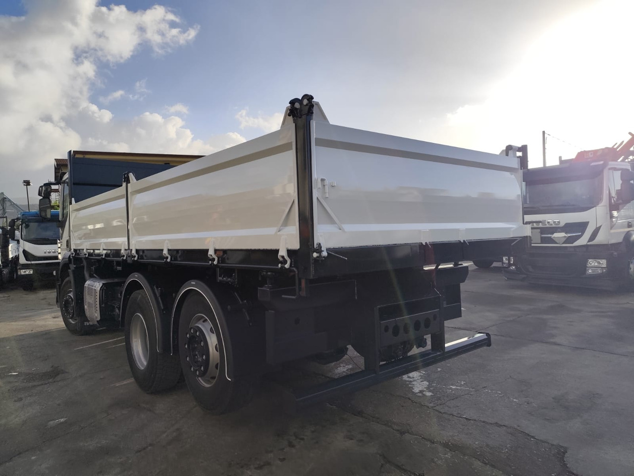 IVECO STRALIS AD 260S31 - Kallurauto: pilt 2 IVECO STRALIS AD 260S31 - Kallurauto: pilt 2