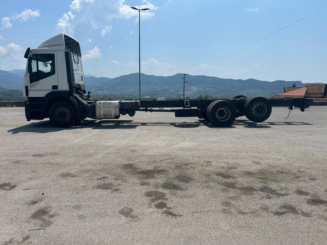 IVECO STRALIS AD 260S31 Y/P - Kabiinišassiiga veoauto: pilt 4 IVECO STRALIS AD 260S31 Y/P - Kabiinišassiiga veoauto: pilt 4