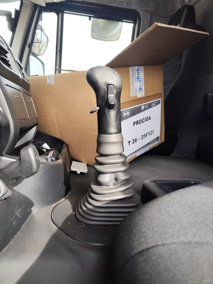 Konkstõstukiga veoauto IVECO STRALIS AD 260S31 Y/P: pilt 9 Konkstõstukiga veoauto IVECO STRALIS AD 260S31 Y/P: pilt 9