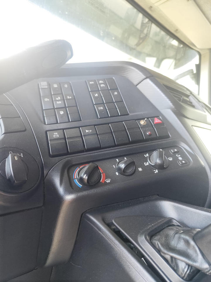 IVECO STRALIS AD 260S31 Y/P - Kabiinišassiiga veoauto: pilt 3 IVECO STRALIS AD 260S31 Y/P - Kabiinišassiiga veoauto: pilt 3
