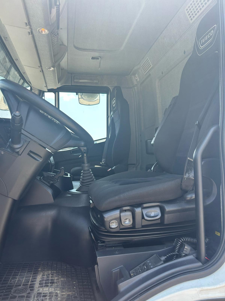 IVECO STRALIS AD 260S31 Y/P - Kabiinišassiiga veoauto: pilt 3 IVECO STRALIS AD 260S31 Y/P - Kabiinišassiiga veoauto: pilt 3