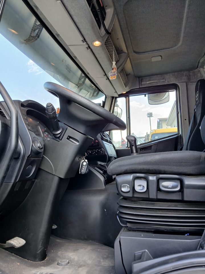 IVECO STRALIS AD 260S31 Y/P - Konkstõstukiga veoauto: pilt 4 IVECO STRALIS AD 260S31 Y/P - Konkstõstukiga veoauto: pilt 4