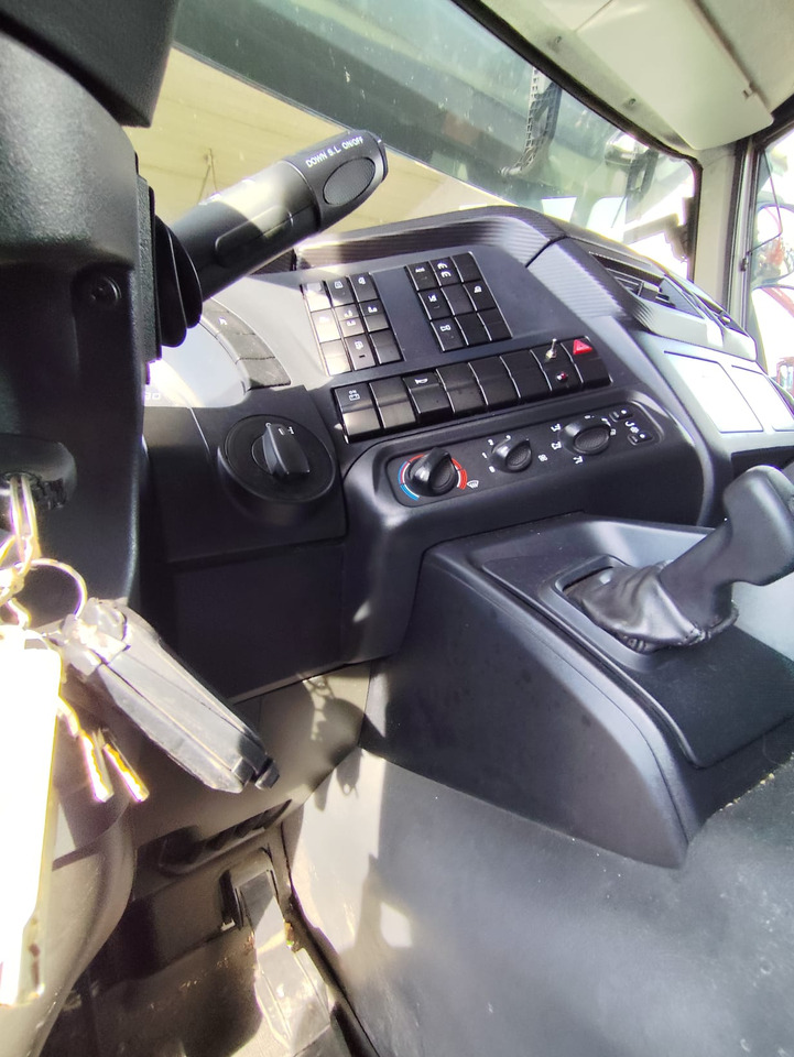 IVECO STRALIS AD 260S31 Y/P - Kallurauto, Kraanaga veoauto: pilt 4 IVECO STRALIS AD 260S31 Y/P - Kallurauto, Kraanaga veoauto: pilt 4