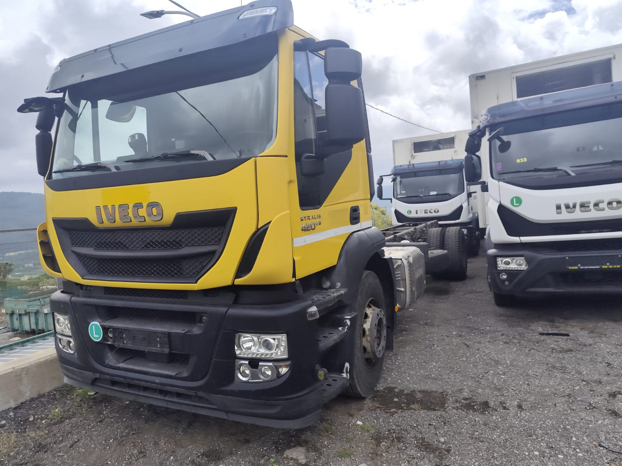 Kabiinišassiiga veoauto IVECO STRALIS HI-STREET AD190S42: pilt 17