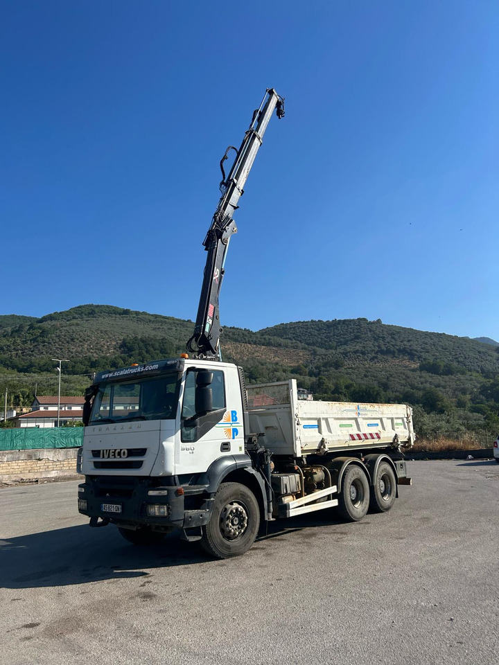 IVECO TRAKKER 260T36 - Kraanaga veoauto: pilt 1 IVECO TRAKKER 260T36 - Kraanaga veoauto: pilt 1
