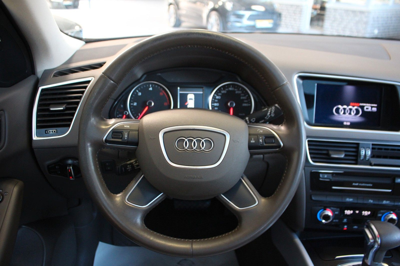 Maastur Audi Q5 2.0 TDI  S-tronic quattro Panorama Kamera ACC: pilt 13