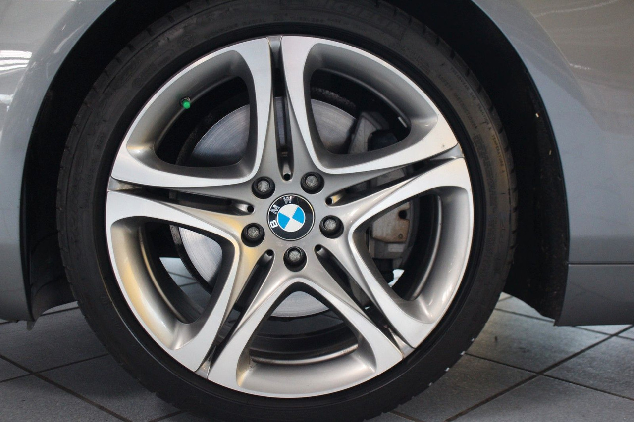 Auto BMW 640d xDrive Cabrio Leder Memory Kamera H&K: pilt 19