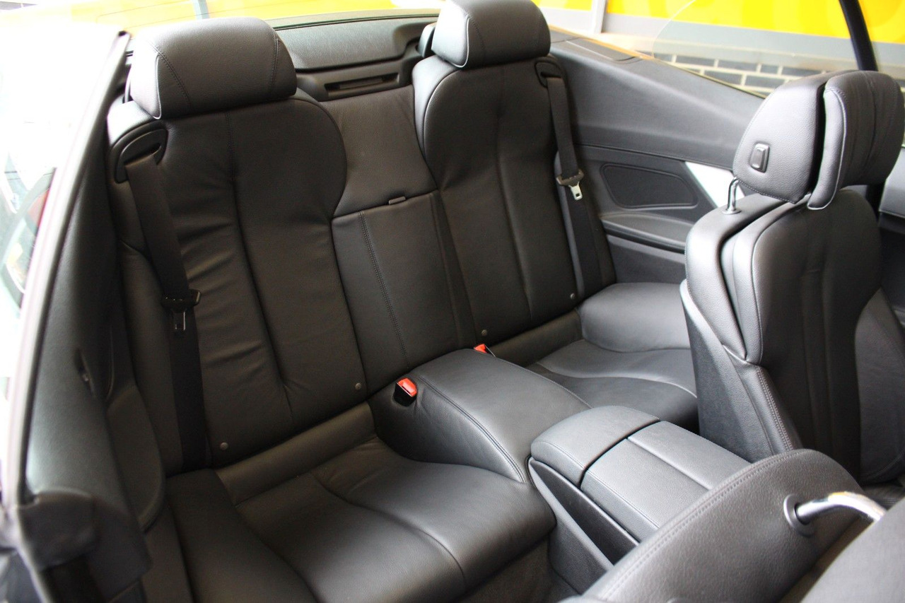 Auto BMW 640d xDrive Cabrio Leder Memory Kamera H&K: pilt 12