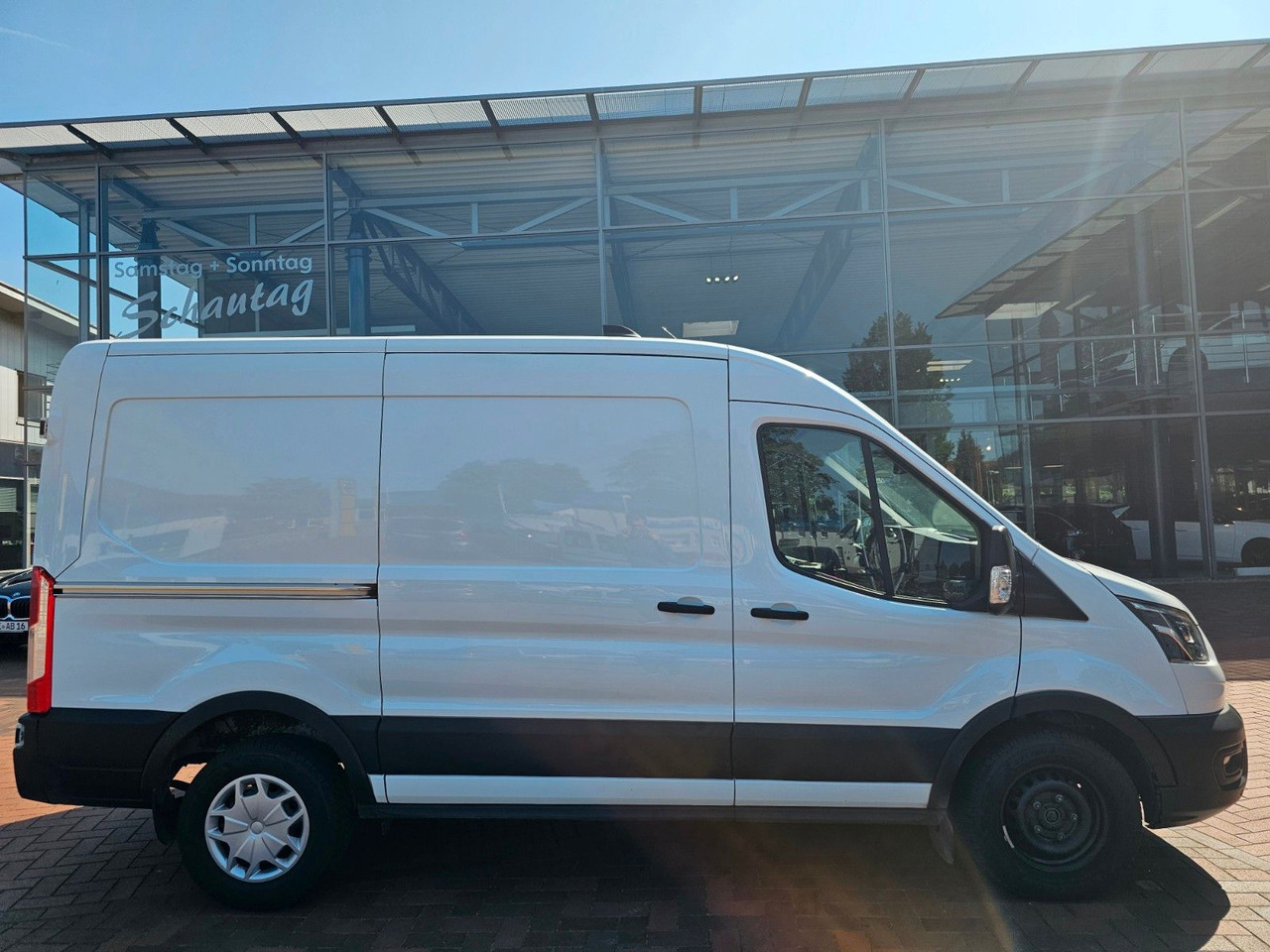 Ford Transit Kasten 350 L2H2 Trend Standheizung - Kaubik: pilt 2 Ford Transit Kasten 350 L2H2 Trend Standheizung - Kaubik: pilt 2