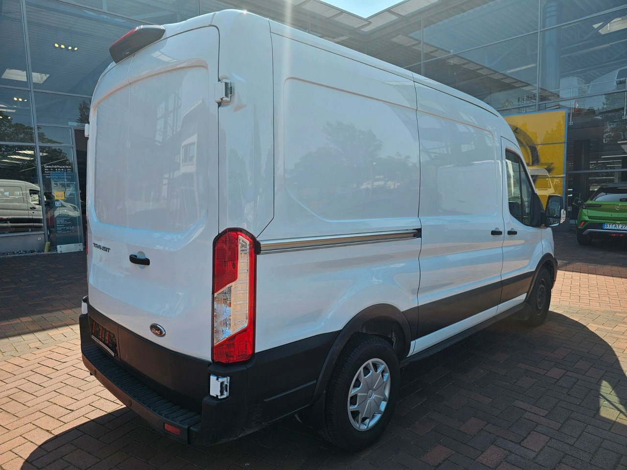 Ford Transit Kasten 350 L2H2 Trend Standheizung - Kaubik: pilt 3 Ford Transit Kasten 350 L2H2 Trend Standheizung - Kaubik: pilt 3