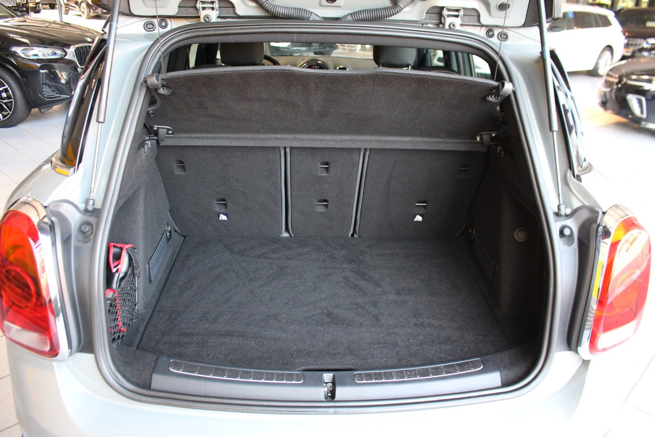 Auto MINI Cooper D Countryman Pepper Navi Klimaaut. PDC: pilt 10