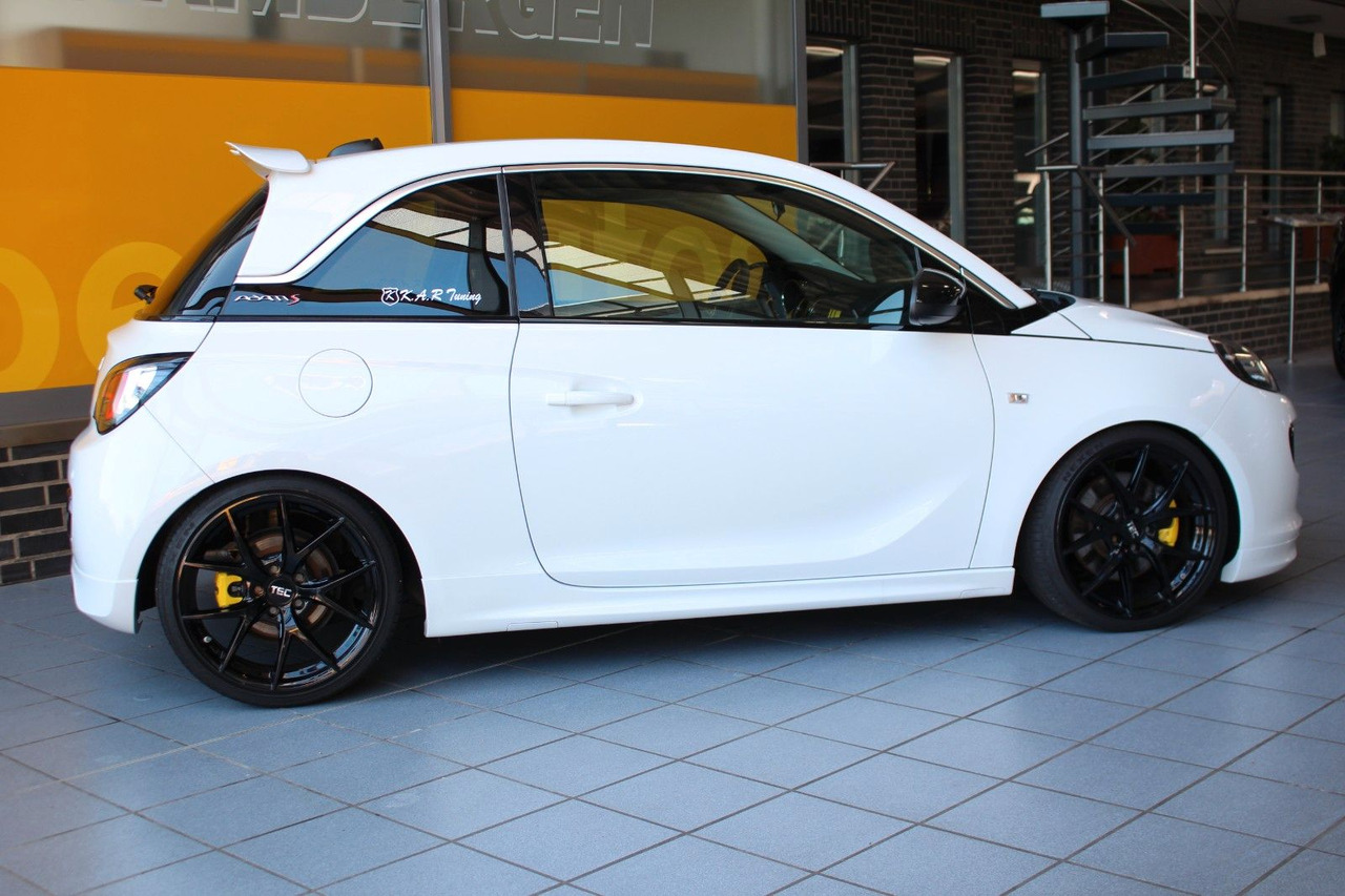 Opel Adam S 1.4 Überrollkäfig 4Punkt-Gurte - Sedaan: pilt 3 Opel Adam S 1.4 Überrollkäfig 4Punkt-Gurte - Sedaan: pilt 3