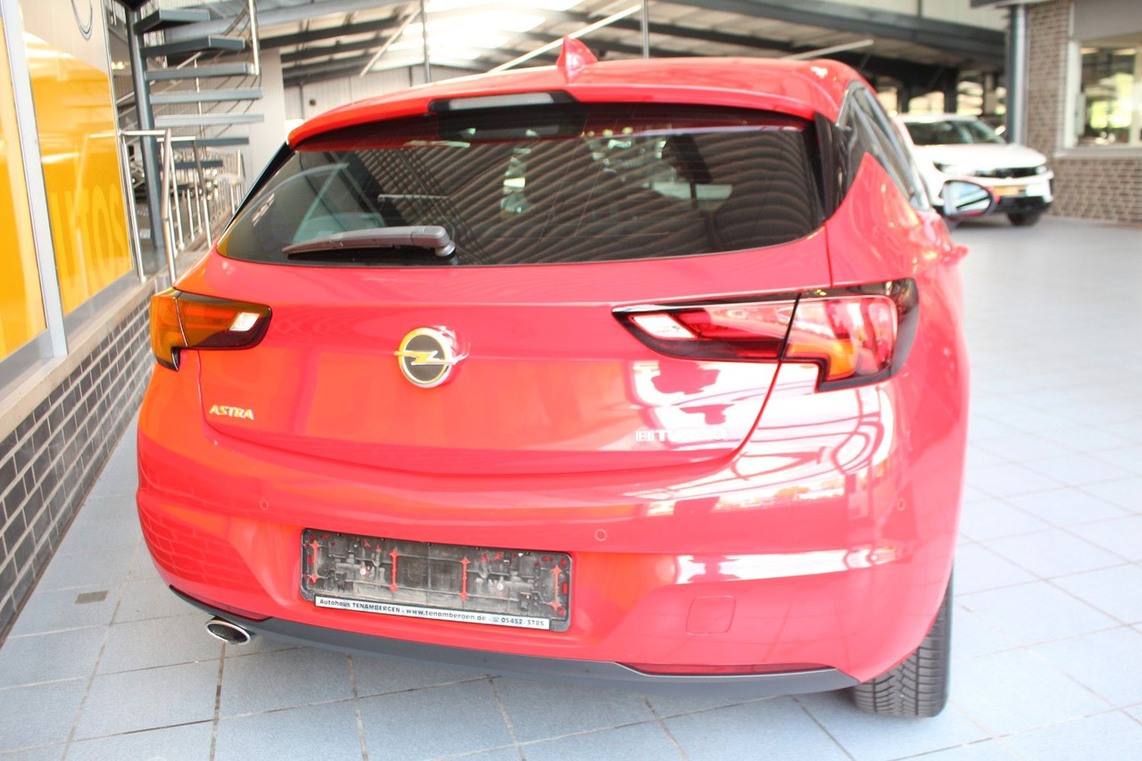 Opel Astra K Lim. Innovation Navi Voll-LED Kamera - Sedaan: pilt 4 Opel Astra K Lim. Innovation Navi Voll-LED Kamera - Sedaan: pilt 4