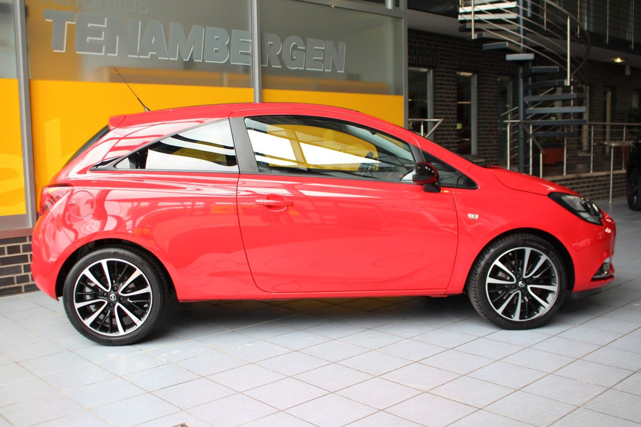 Opel Corsa Color Edition Sitz/Lenkr.heizung Bluetooth - Auto: pilt 3 Opel Corsa Color Edition Sitz/Lenkr.heizung Bluetooth - Auto: pilt 3