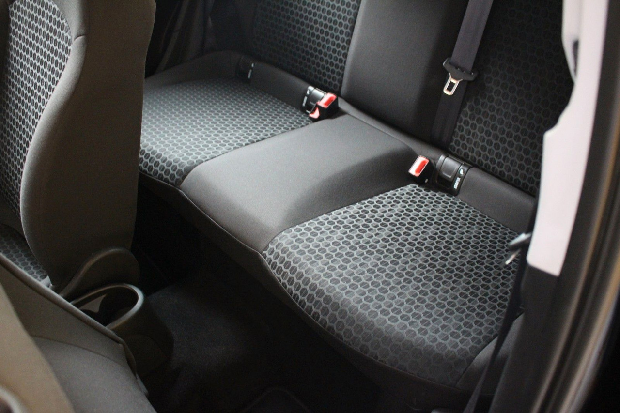 Luukpära Opel Corsa E Selection Klima Bluetooth DAB: pilt 13