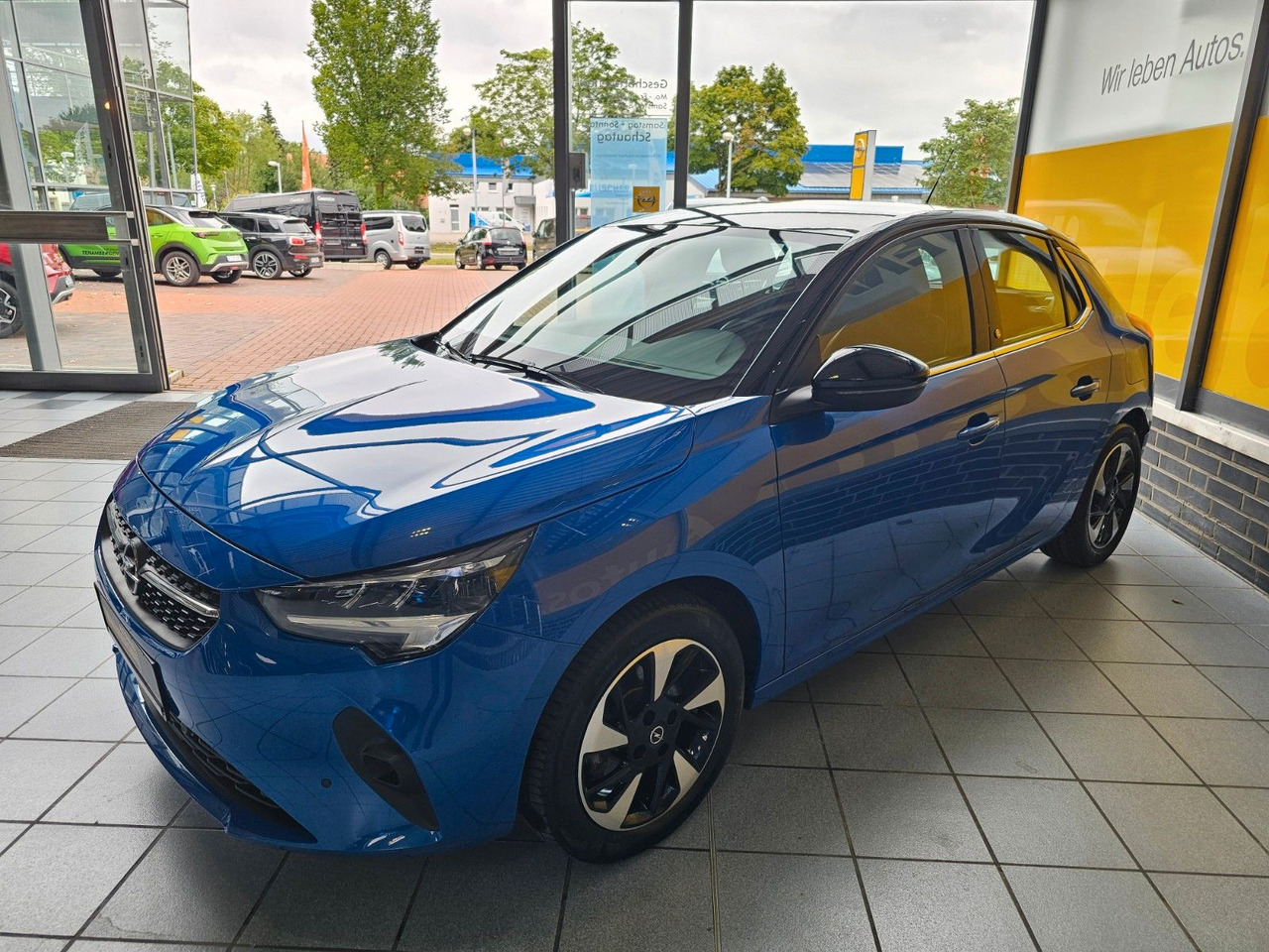 Opel Corsa F Elegance Sommer+Winterreifen +Wärmepumpe - Auto: pilt 3 Opel Corsa F Elegance Sommer+Winterreifen +Wärmepumpe - Auto: pilt 3