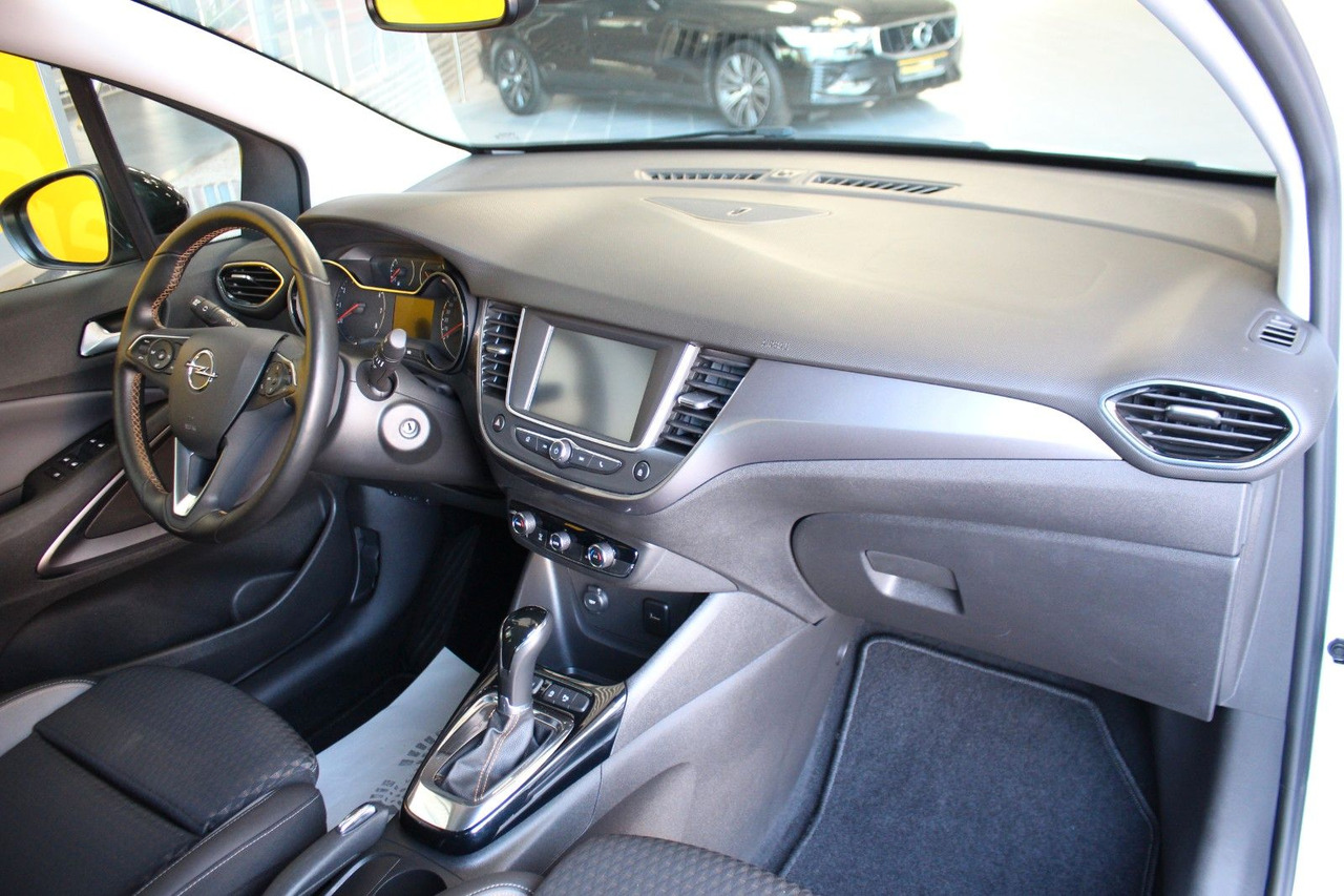 Opel Crossland (X) Innovation AT-6 Sitz- & Lenkradhzg - Maastur: pilt 5 Opel Crossland (X) Innovation AT-6 Sitz- & Lenkradhzg - Maastur: pilt 5
