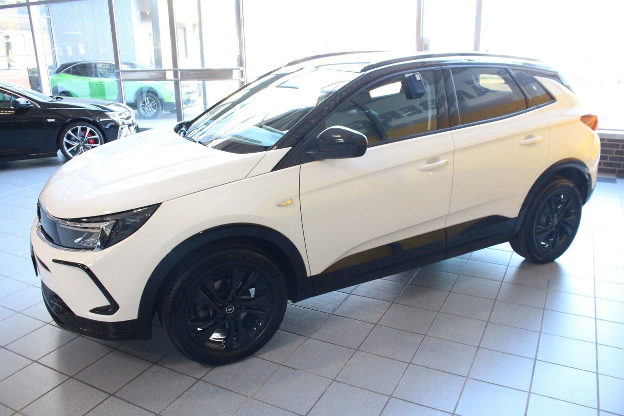 Opel Grandland (X) GS Line AT-8 Kamera AGR Navi LED - Maastur: pilt 5 Opel Grandland (X) GS Line AT-8 Kamera AGR Navi LED - Maastur: pilt 5