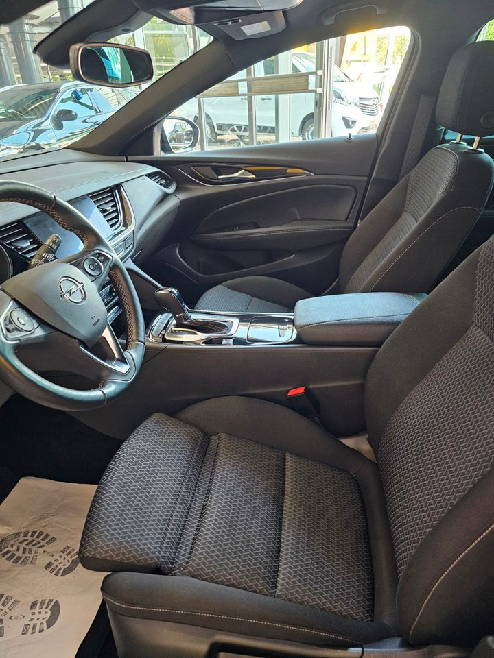 Opel Insignia B ST Business IntelliLux LED Tot Winkel - Auto: pilt 4 Opel Insignia B ST Business IntelliLux LED Tot Winkel - Auto: pilt 4