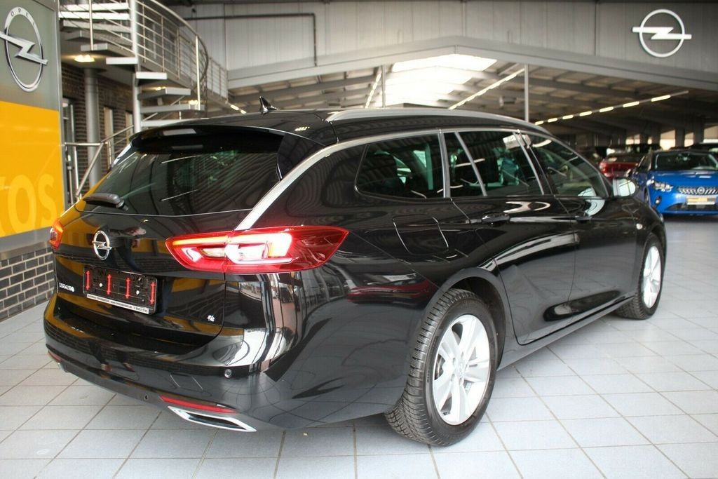 Opel Insignia B Sports Tourer 4x4 INNOVATION - Auto: pilt 3 Opel Insignia B Sports Tourer 4x4 INNOVATION - Auto: pilt 3