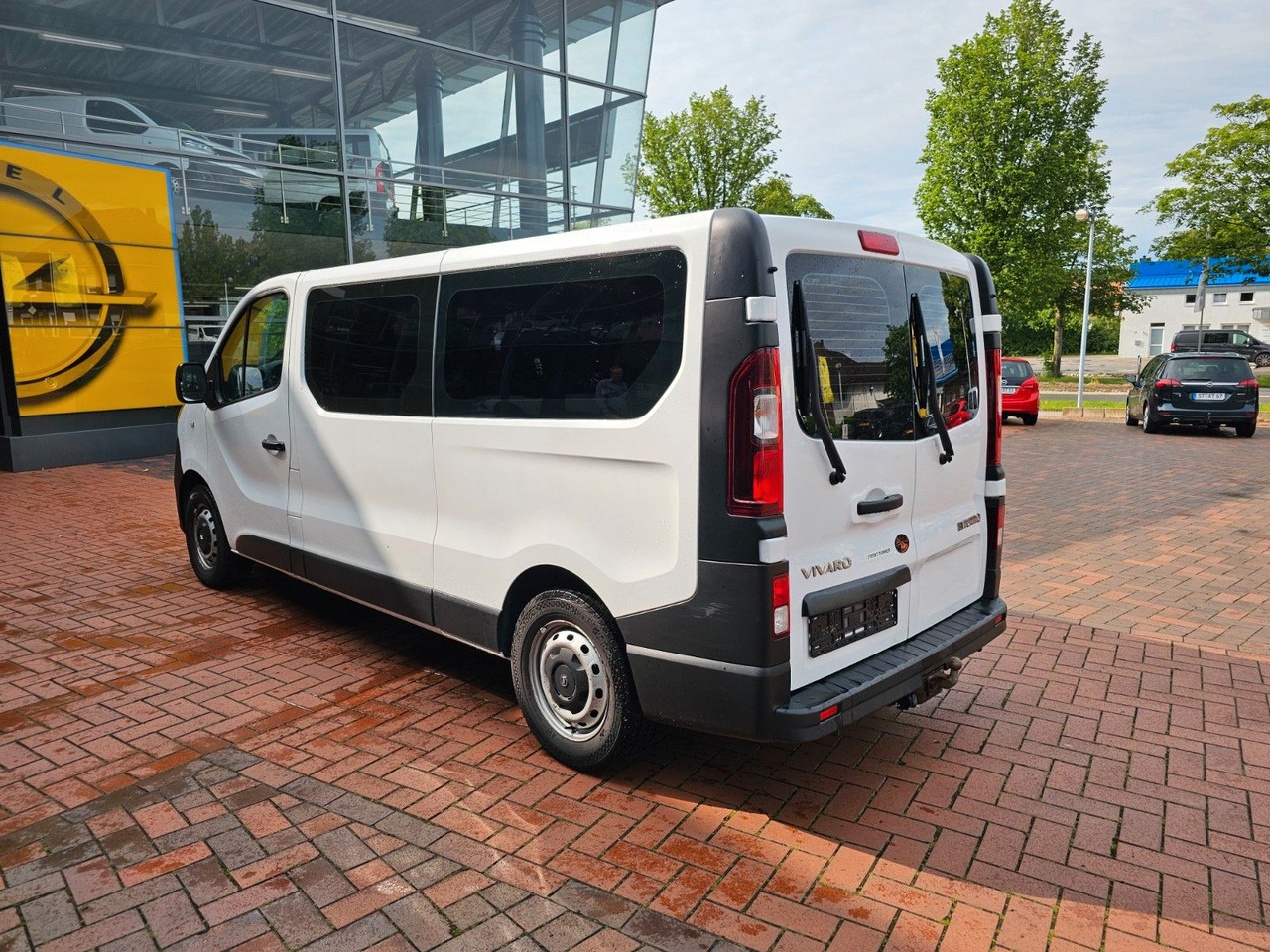 Opel Vivaro B Combi Bus L2H1 2,9t AHK - Mikrobuss: pilt 3 Opel Vivaro B Combi Bus L2H1 2,9t AHK - Mikrobuss: pilt 3