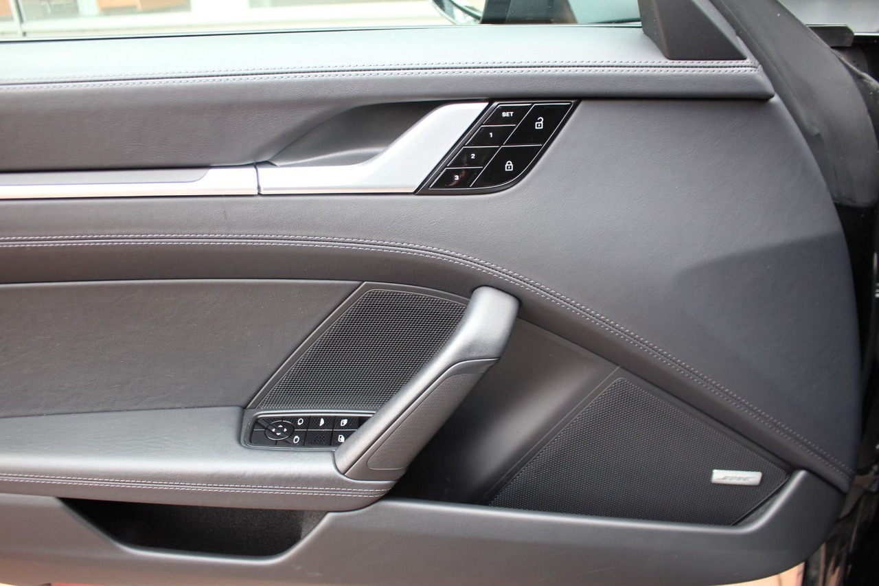 Auto Porsche 992 Carrera 4S Sport-Chrono Matrix-LED Bose: pilt 8