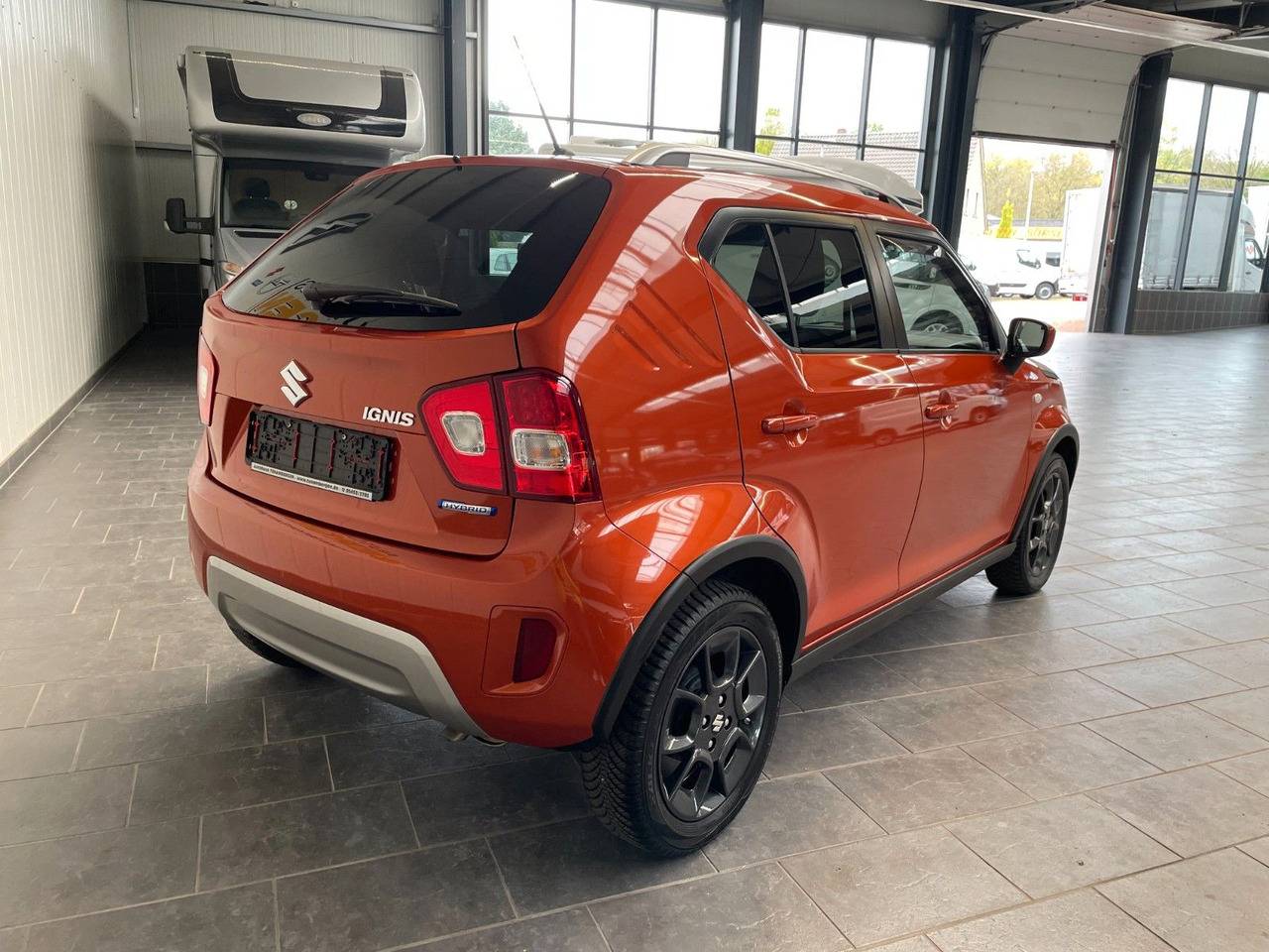 Suzuki Ignis 1.2 Comfort /Hybrid/Automatik/DAB/Navi - Auto: pilt 3 Suzuki Ignis 1.2 Comfort /Hybrid/Automatik/DAB/Navi - Auto: pilt 3