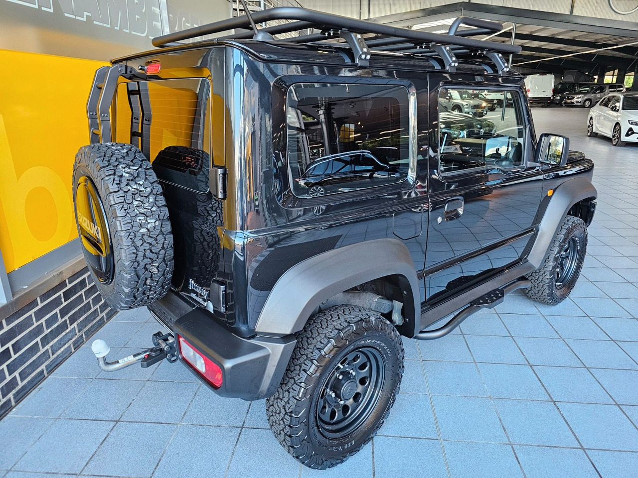 Suzuki Jimny Comfort AllGrip Leiter Dachträger Federn - Maastur: pilt 4 Suzuki Jimny Comfort AllGrip Leiter Dachträger Federn - Maastur: pilt 4