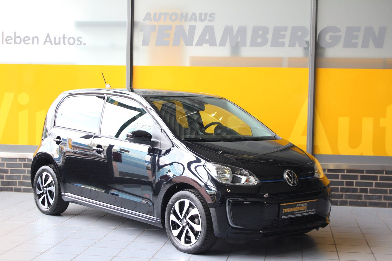 Volkswagen up! e-up! Max Kamera Sitzheizung DAB+ - Auto: pilt 1 Volkswagen up! e-up! Max Kamera Sitzheizung DAB+ - Auto: pilt 1