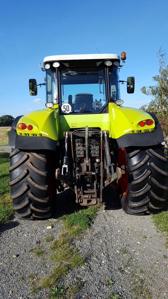 CLAAS AXION 810 CEBIS - Traktor: pilt 2 CLAAS AXION 810 CEBIS - Traktor: pilt 2