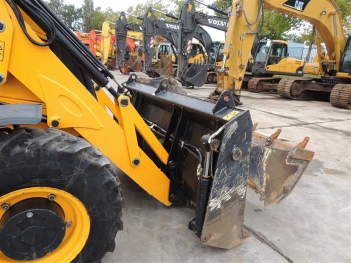 JCB 3CX - Ekskavaator-laadur: pilt 3 JCB 3CX - Ekskavaator-laadur: pilt 3