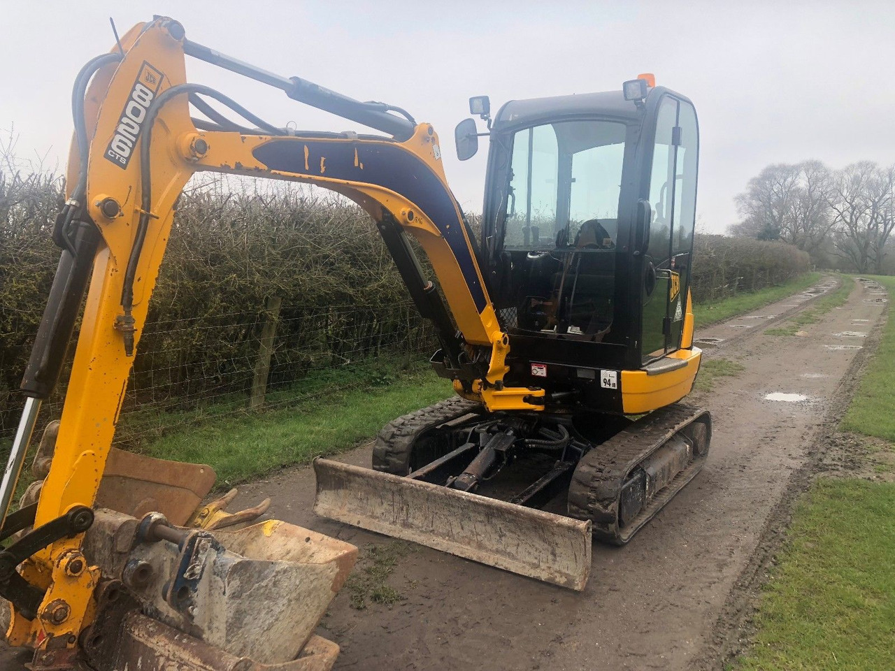 JCB 8026 CTS - Miniekskavaator: pilt 1 JCB 8026 CTS - Miniekskavaator: pilt 1