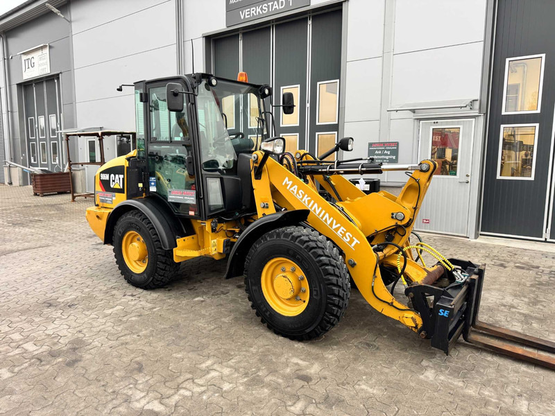 Caterpillar 906M Cat 906M - Rataslaadur: pilt 5 Caterpillar 906M Cat 906M - Rataslaadur: pilt 5