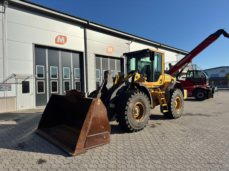 Volvo L90F - Rataslaadur: pilt 2 Volvo L90F - Rataslaadur: pilt 2
