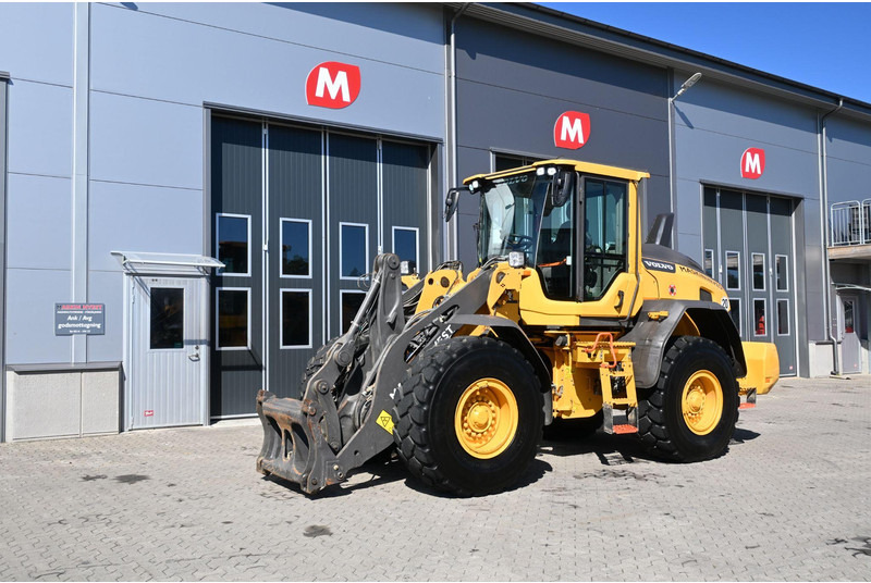 Volvo L90H - Rataslaadur: pilt 2 Volvo L90H - Rataslaadur: pilt 2