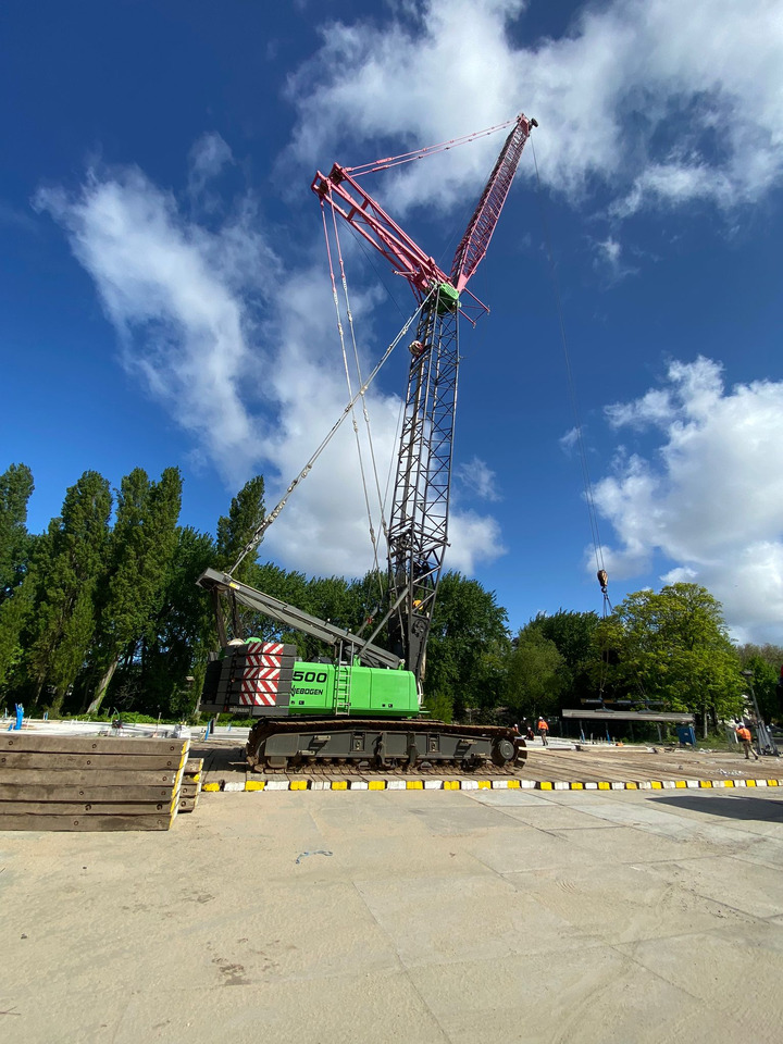 SENNEBOGEN 5500 - Roomikkraana: pilt 1 SENNEBOGEN 5500 - Roomikkraana: pilt 1