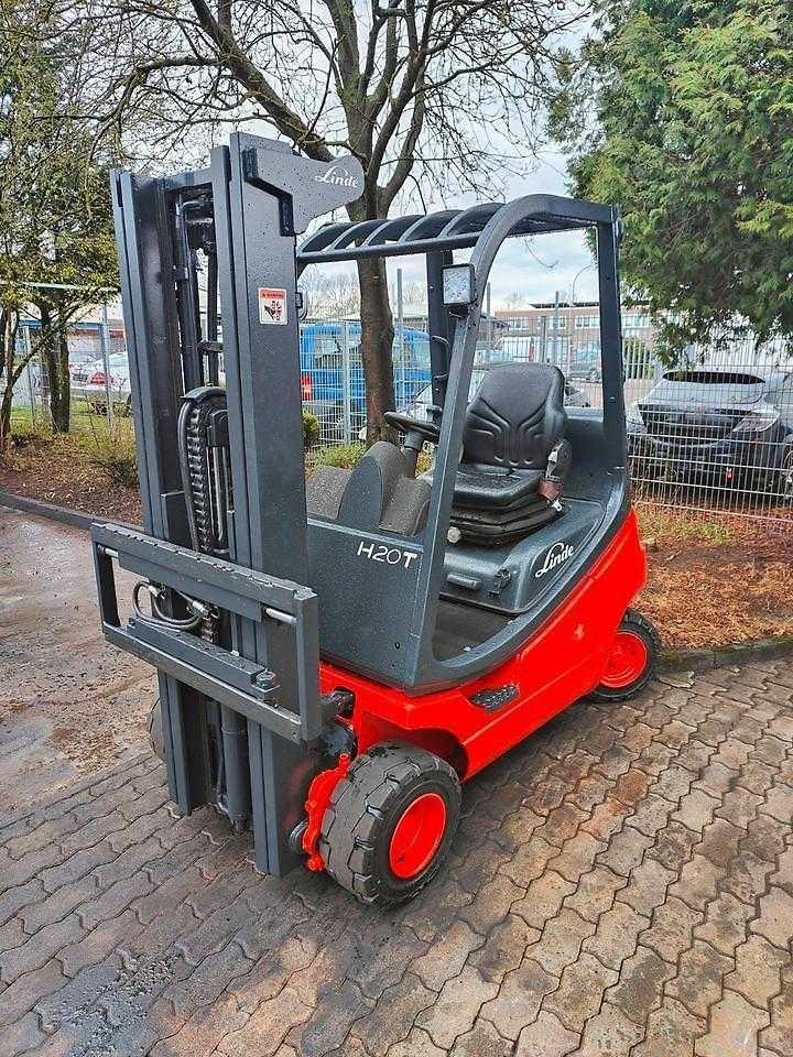 Linde H20T-03 - Gaasitõstuk: pilt 1 Linde H20T-03 - Gaasitõstuk: pilt 1