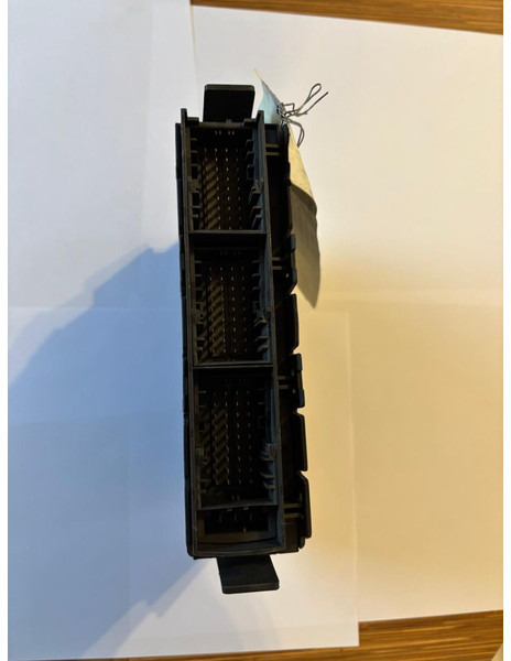 Scania COO8 - Mootori juhtimisseade: pilt 2 Scania COO8 - Mootori juhtimisseade: pilt 2