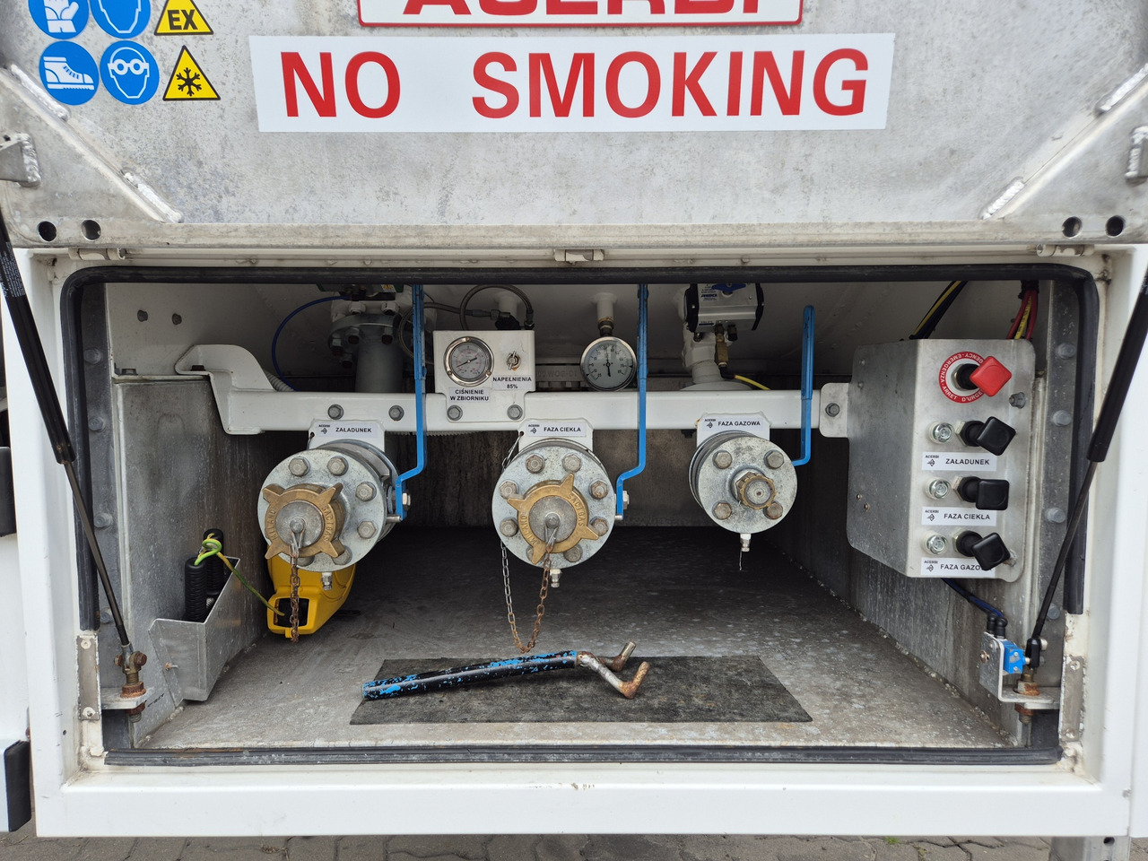 ACERBI lpg/ propane/ butane - Tsistern poolhaagis: pilt 3 ACERBI lpg/ propane/ butane - Tsistern poolhaagis: pilt 3