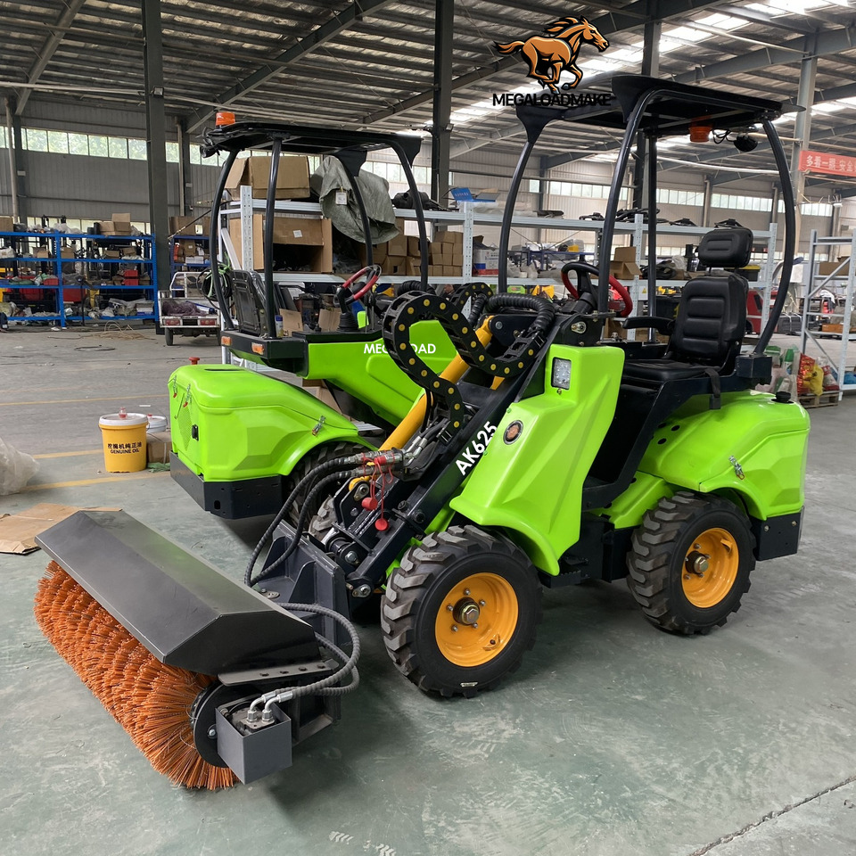 MEGALOAD AK625 Mini Wheel Loader Compact Size Articulated Diesel Kubota Engine P AK625 - Rataslaadur: pilt 5 MEGALOAD AK625 Mini Wheel Loader Compact Size Articulated Diesel Kubota Engine P AK625 - Rataslaadur: pilt 5